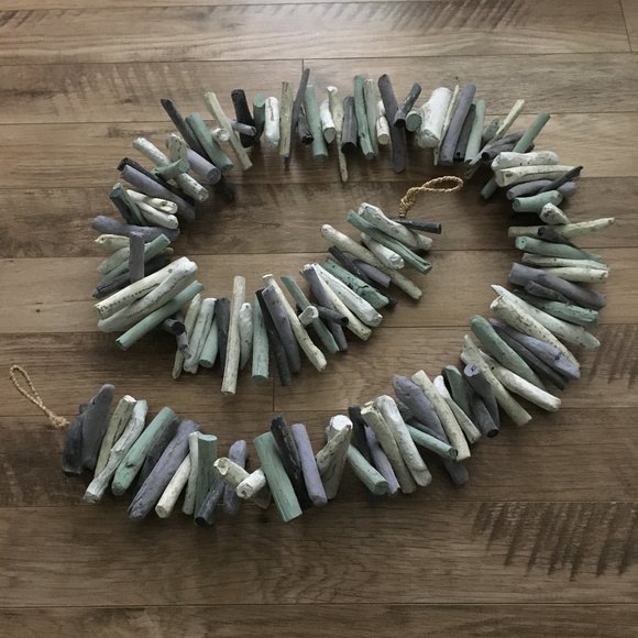 Handmade Drift Wood and Rope Garland - Picture 10 of 10